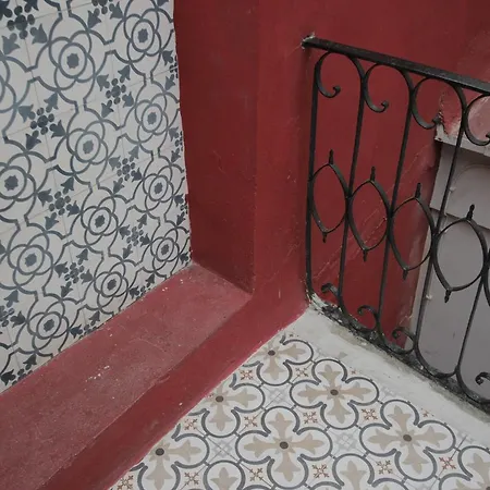Ostello Patio Da Mouraria *